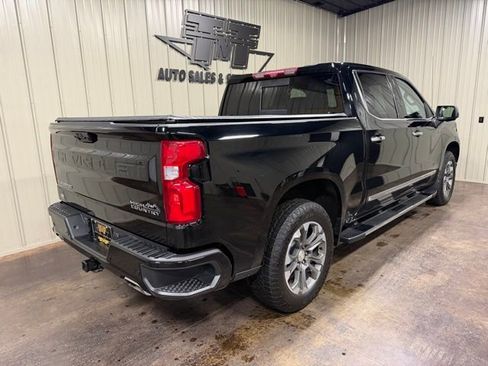 Used 2023 Chevrolet Silverado 1500 High Country w/ Technology Package image 8