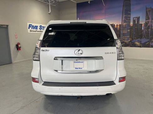 Used 2016 Lexus GX 460 image 29
