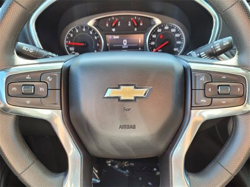 Used 2022 Chevrolet Blazer LT image 32