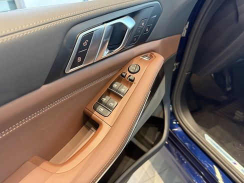 New 2026 BMW X5 xDrive40i w/ M Sport Package image 11
