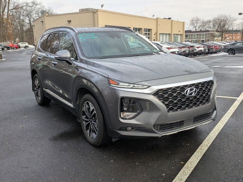 Used 2019 Hyundai Santa Fe Limited image 3