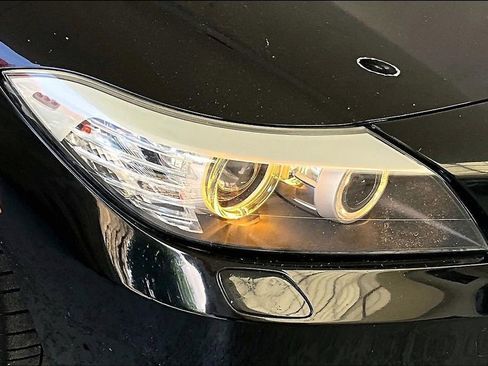 Used 2011 BMW Z4 sDrive35is RWD image 25