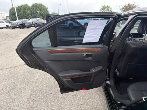 Used 2011 Mercedes-Benz E 350 4MATIC Sedan image 22