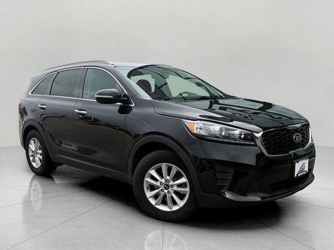 Used 2019 Kia Sorento FWD w/ LX Convenience Package image 1