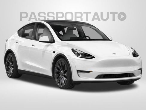 Used 2023 Tesla Model Y Performance AWD/4WD image 8