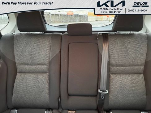 Used 2025 Nissan Rogue SV AWD/4WD image 13