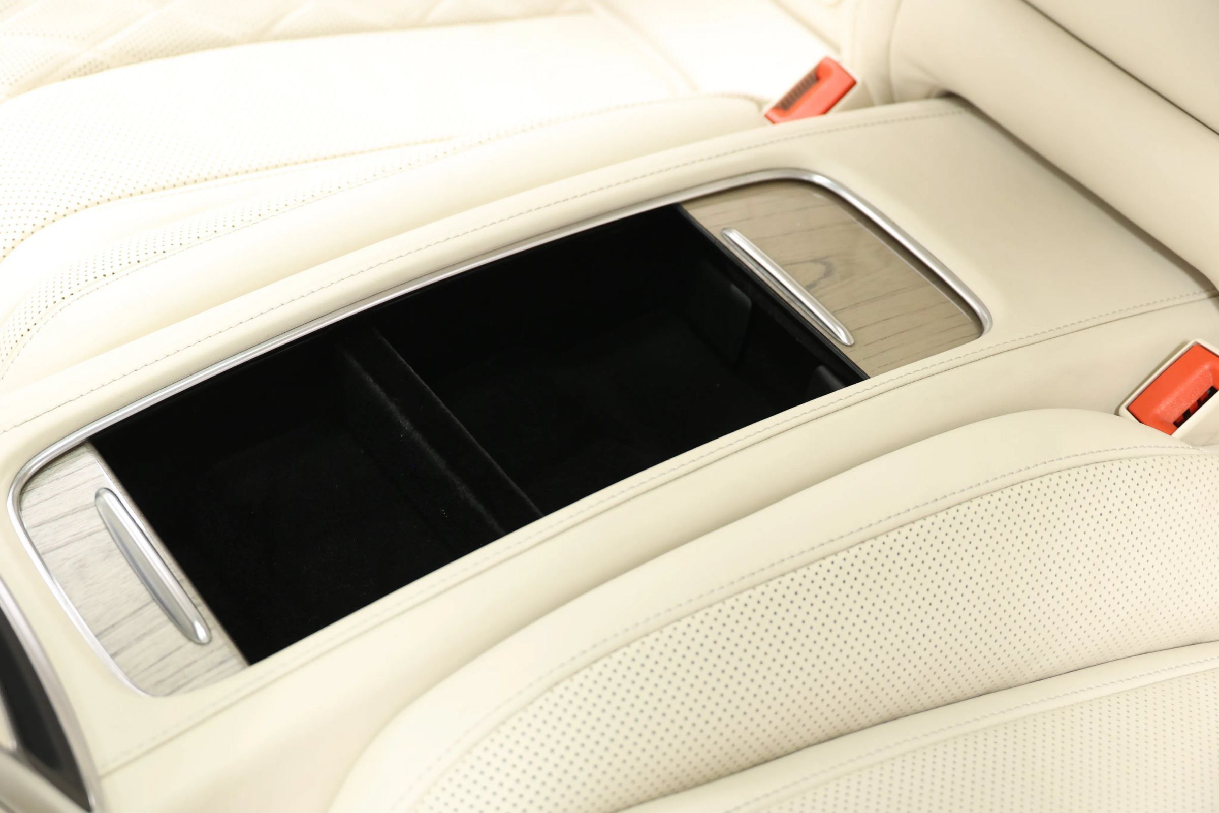 Used 2019 Mercedes-Benz S 560 4MATIC Coupe image 53