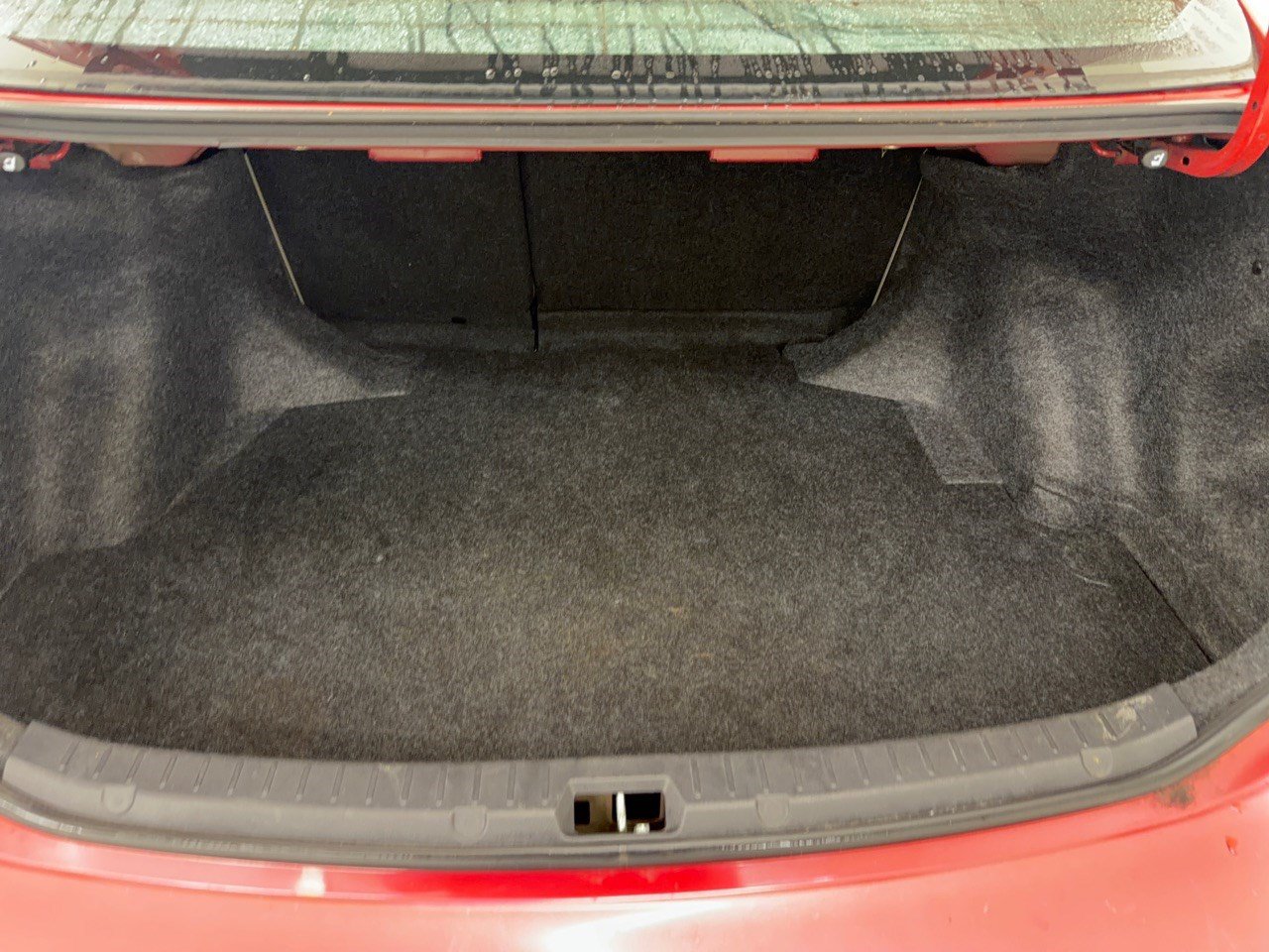 Used 2013 Toyota Corolla LE FWD image 28