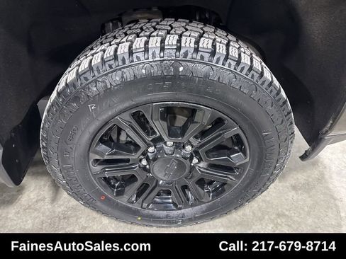 Used 2022 Chevrolet Silverado 2500 High Country w/ Z71 Off-Road Package image 92