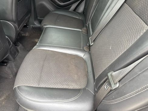 Used 2019 Buick Encore Preferred FWD image 37