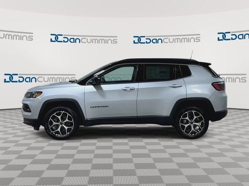 New 2026 Jeep Compass Limited image 5