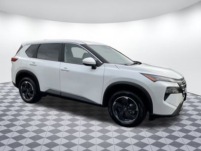 Used 2024 Nissan Rogue SV