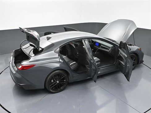 Certified 2025 Toyota Camry SE w/ Convenience Package image 51