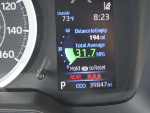 Used 2022 Toyota Corolla LE FWD image 24