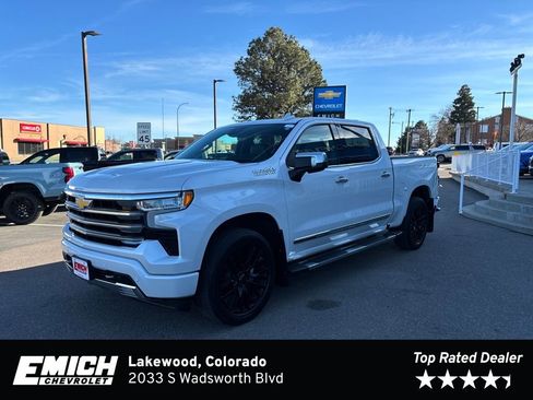 Used 2022 Chevrolet Silverado 1500 High Country w/ Technology Package image 1