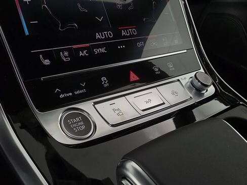 New 2026 Audi Q8 Prestige AWD/4WD image 29