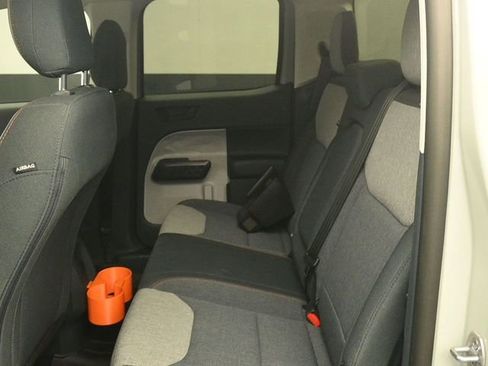 Used 2024 Ford Maverick XLT image 14