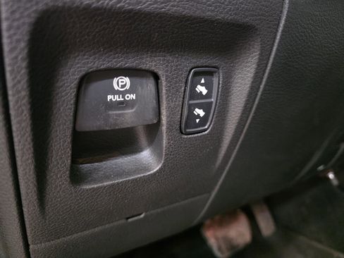 Used 2019 RAM 1500 Big Horn image 36