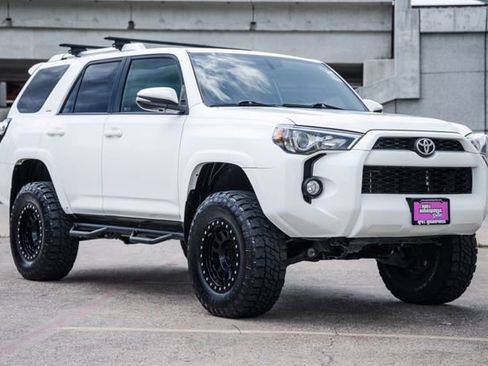 Used 2016 Toyota 4Runner SR5 Premium AWD/4WD image 7