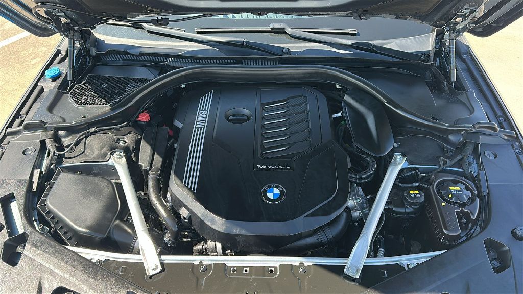 Used 2022 BMW 840i Gran Coupe RWD image 3