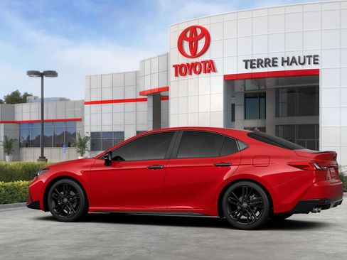 New 2026 Toyota Camry Hybrid AWD/4WD image 7