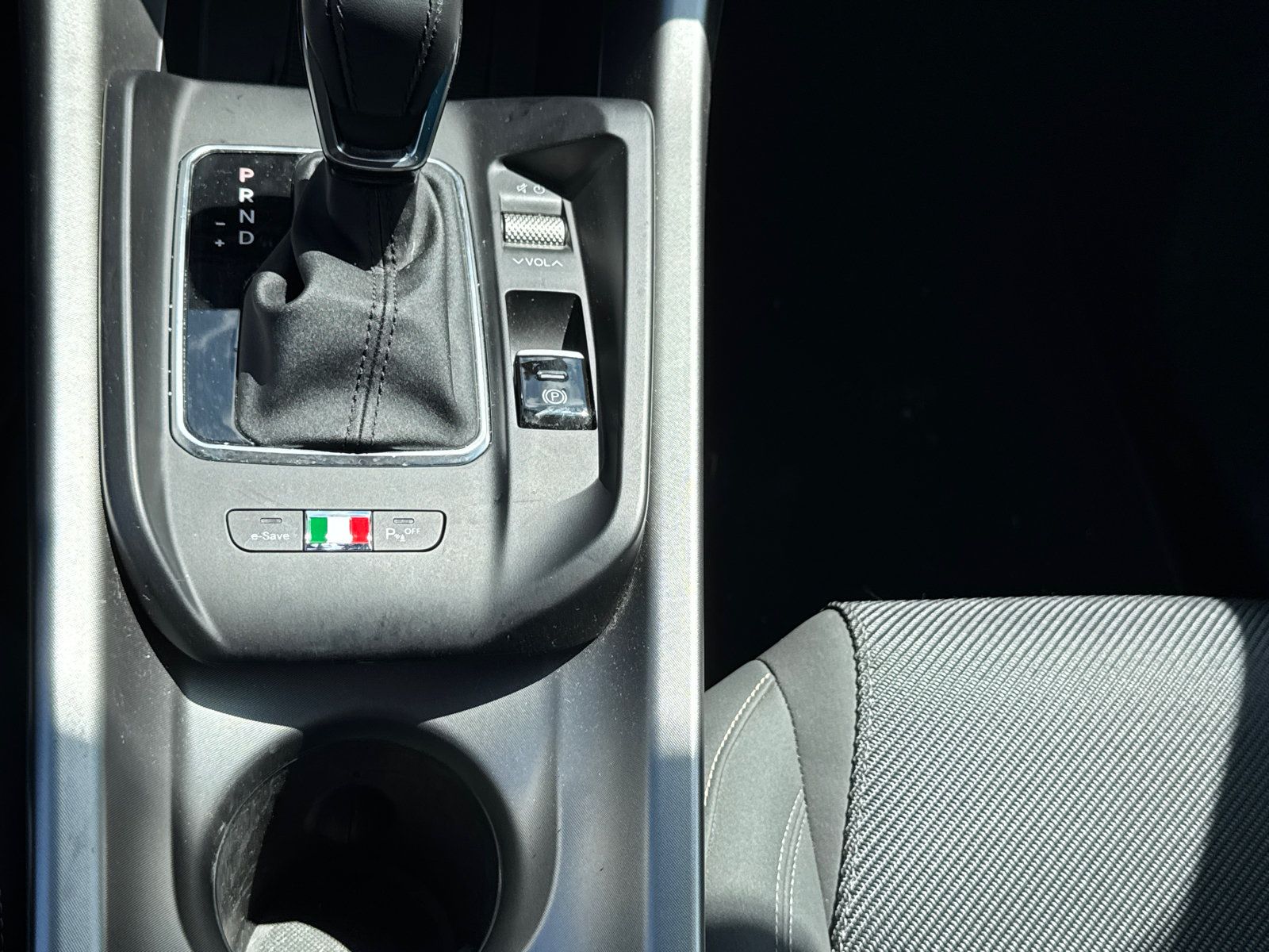 Used 2024 Alfa Romeo Tonale Ti AWD/4WD image 13