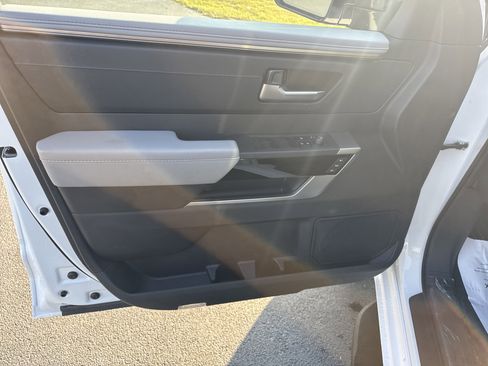 New 2026 Toyota Tundra Limited AWD/4WD image 23
