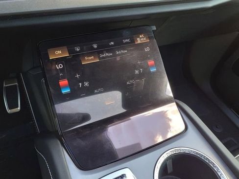 New 2026 Cadillac Vistiq Luxury image 33