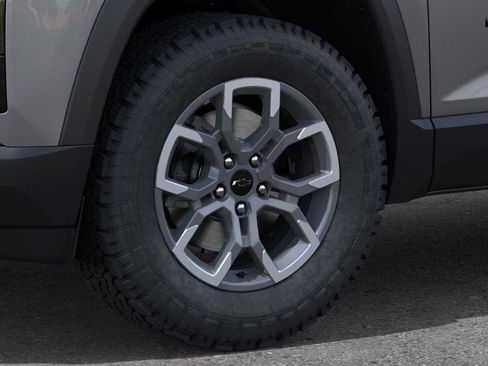 New 2026 Chevrolet Equinox ACTIV w/ Safety and Technology Package FWD image 33