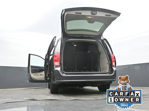 Used 2014 Dodge Grand Caravan SE FWD image 52