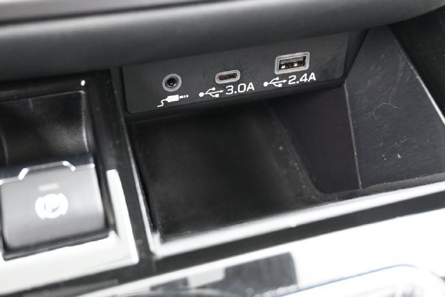Used 2024 Subaru Legacy Limited AWD/4WD image 24
