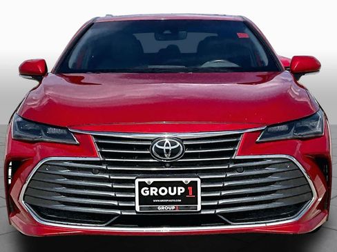 Used 2021 Toyota Avalon Limited w/ Advanced Safety Package FWD image 4