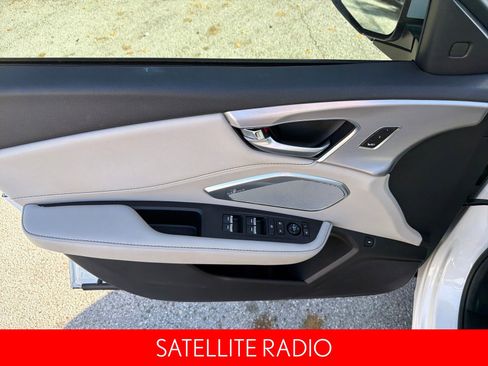 Used 2025 Acura RDX w/ Technology Package image 19