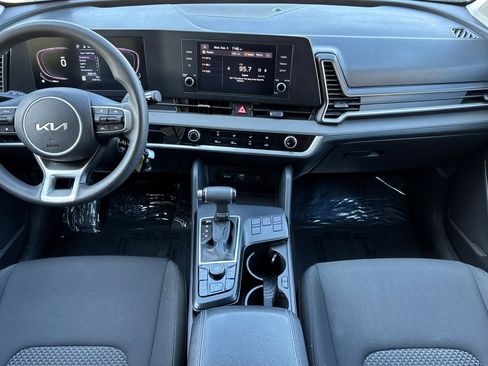 Used 2023 Kia Sportage LX image 15