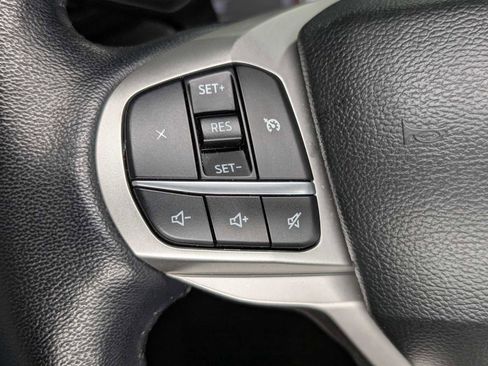 Certified 2023 Ford Explorer XLT AWD/4WD image 34