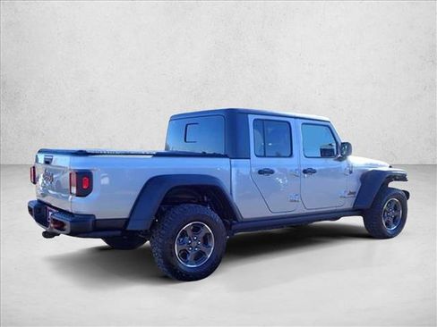 Used 2021 Jeep Gladiator Rubicon w/ Cold Weather Group AWD/4WD image 4