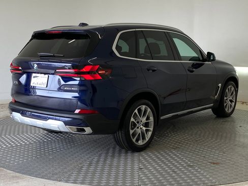 New 2026 BMW X5 xDrive40i w/ Climate Comfort Package image 8