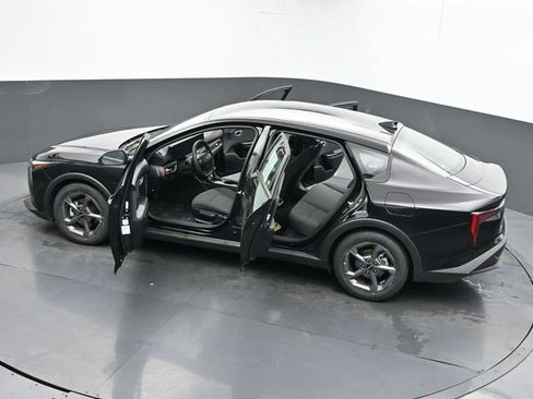 Used 2025 Kia K4 FWD image 59