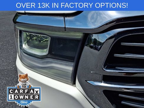 Used 2023 RAM 1500 Laramie AWD/4WD image 12