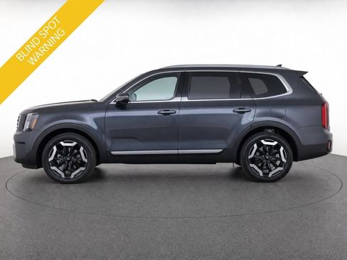 Certified 2023 Kia Telluride S FWD image 8