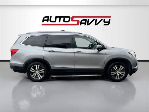 Used 2017 Honda Pilot EX-L image 8