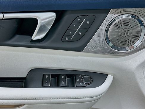 New 2026 Buick Enclave Avenir image 18