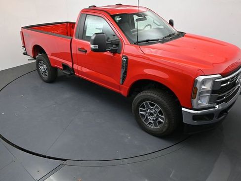 New 2025 Ford F350 XLT image 15