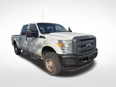 Used 2015 Ford F250 XL w/ Power Equipment Group image 2