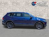 Certified 2022 Volkswagen Tiguan SE image 3