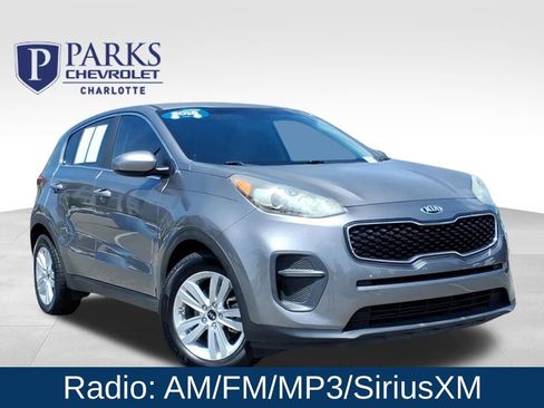 Used 2018 Kia Sportage LX FWD image 1