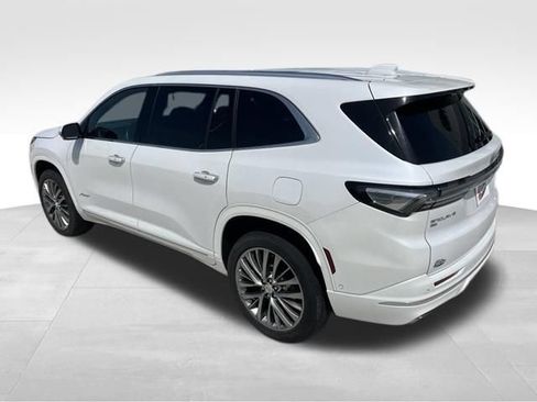 Used 2025 Buick Enclave Avenir w/ Super Cruise Package AWD/4WD image 3