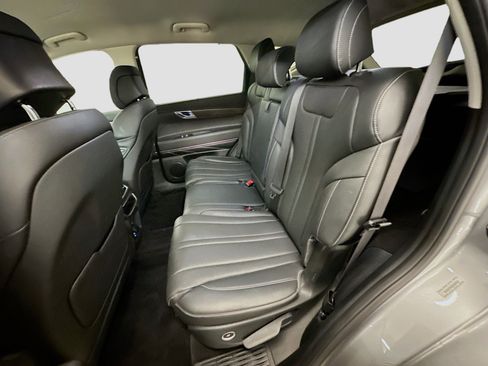 Used 2024 Genesis GV80 2.5T image 29