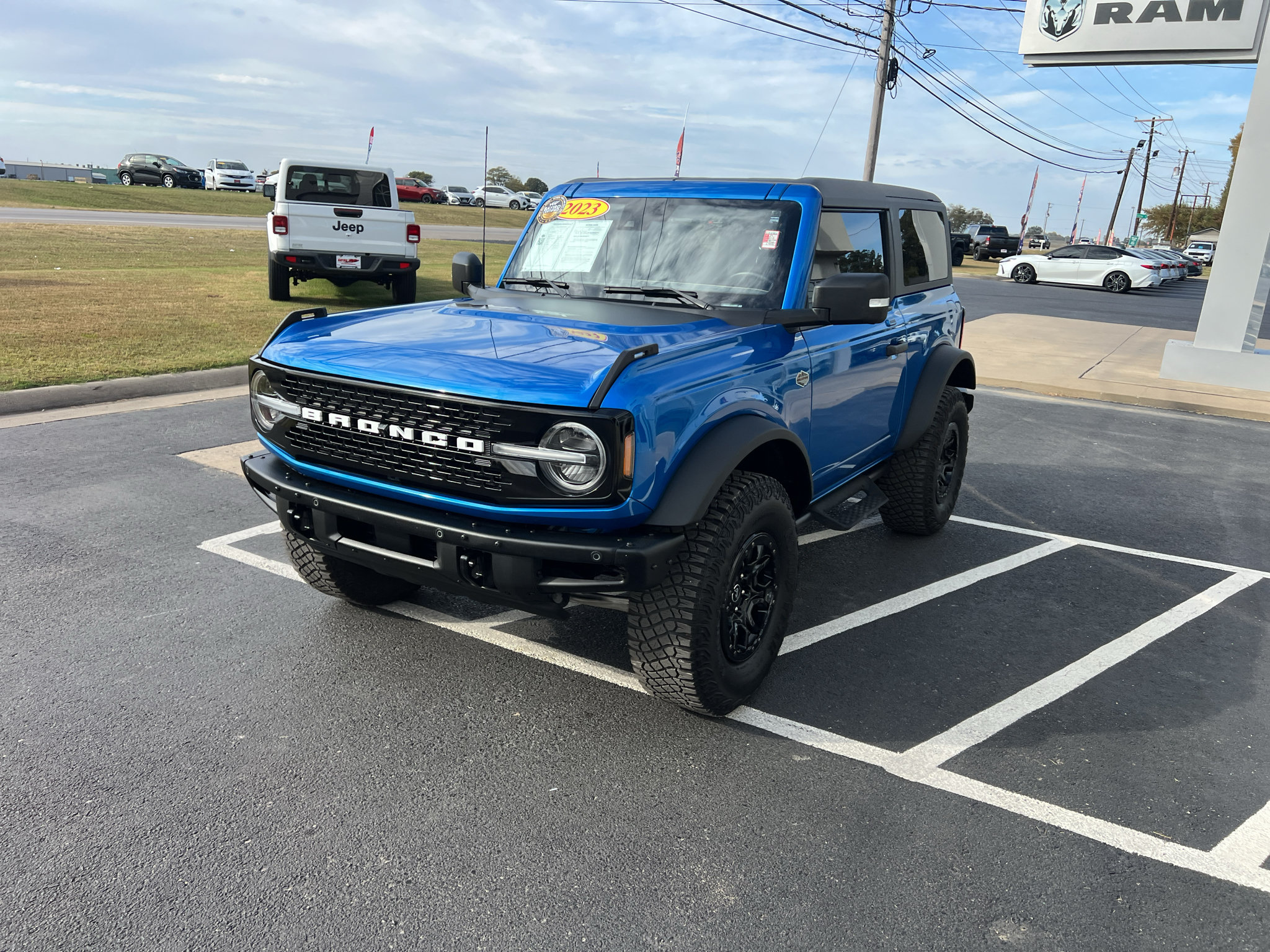 Used 2023 Ford Bronco Wildtrak AWD/4WD image 4