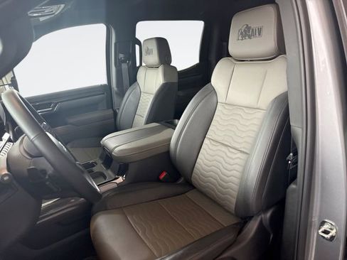 Used 2024 Chevrolet Silverado 1500 ZR2 w/ ZR2 Bison Edition AWD/4WD image 11